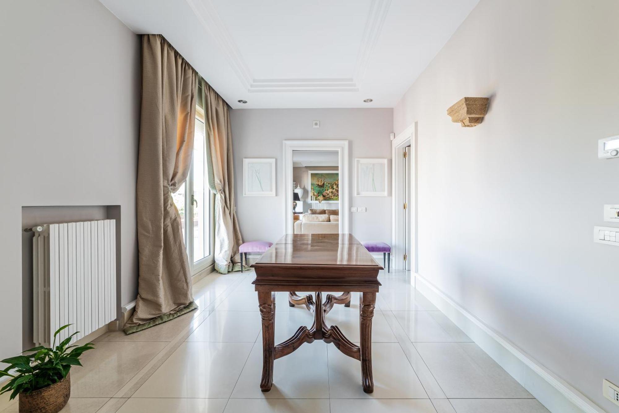 Tawn Luxury Apartment